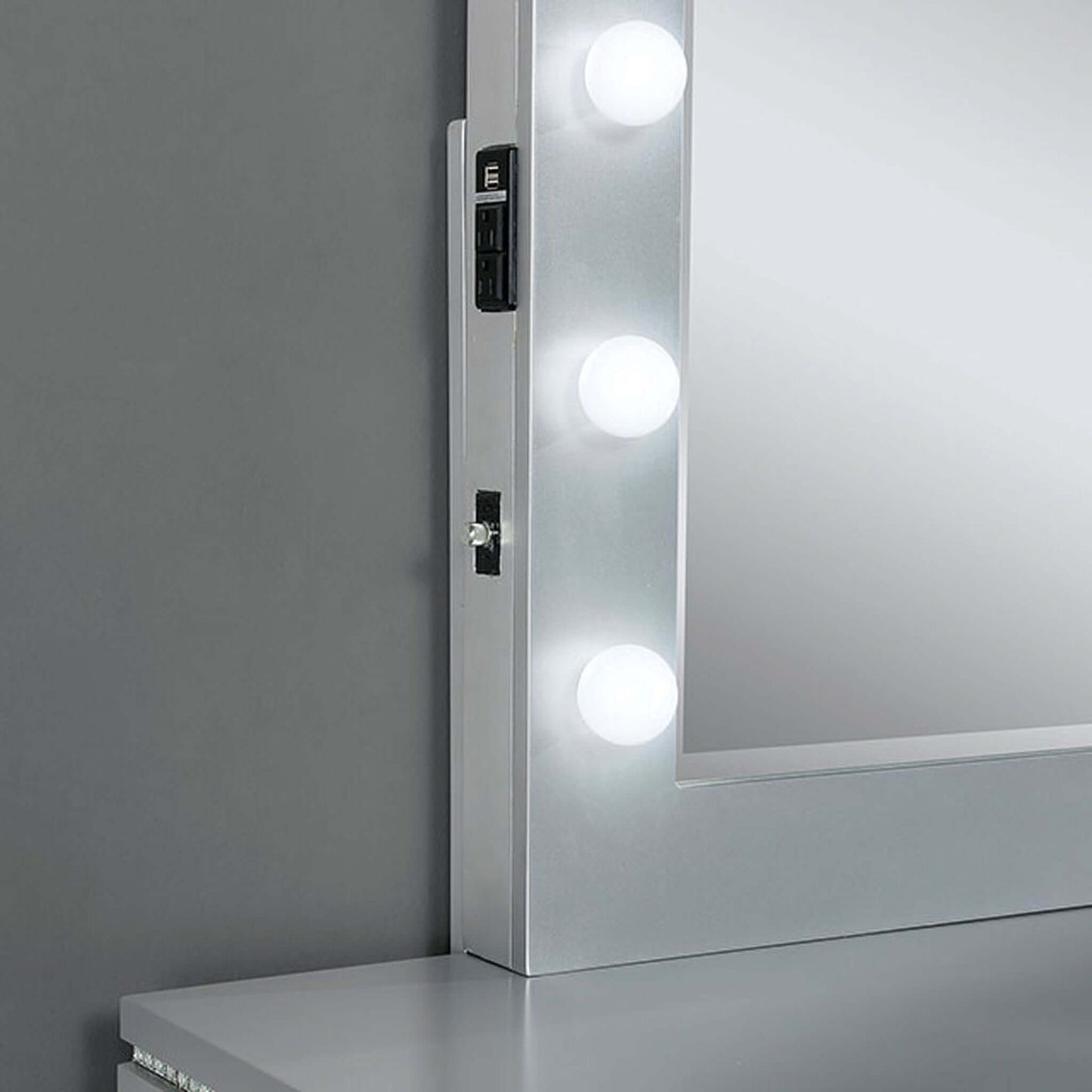 Belleterre Mirror In Silver