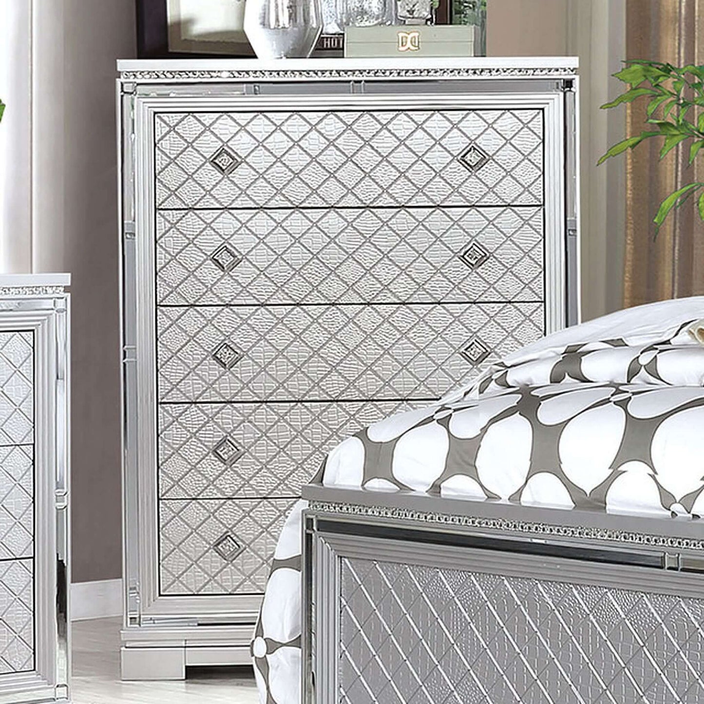 Belleterre Silver Panel Bedroom Set