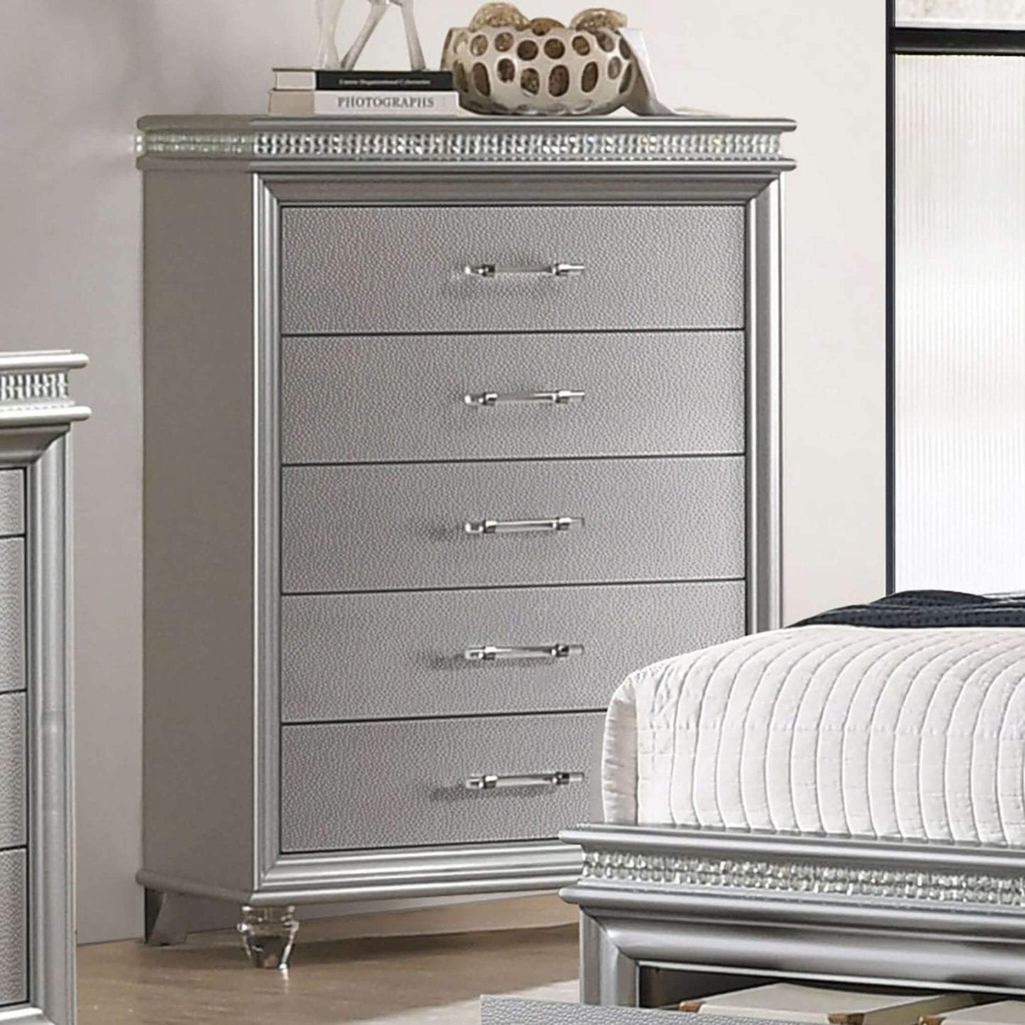 Maddie Chest In Pearl White