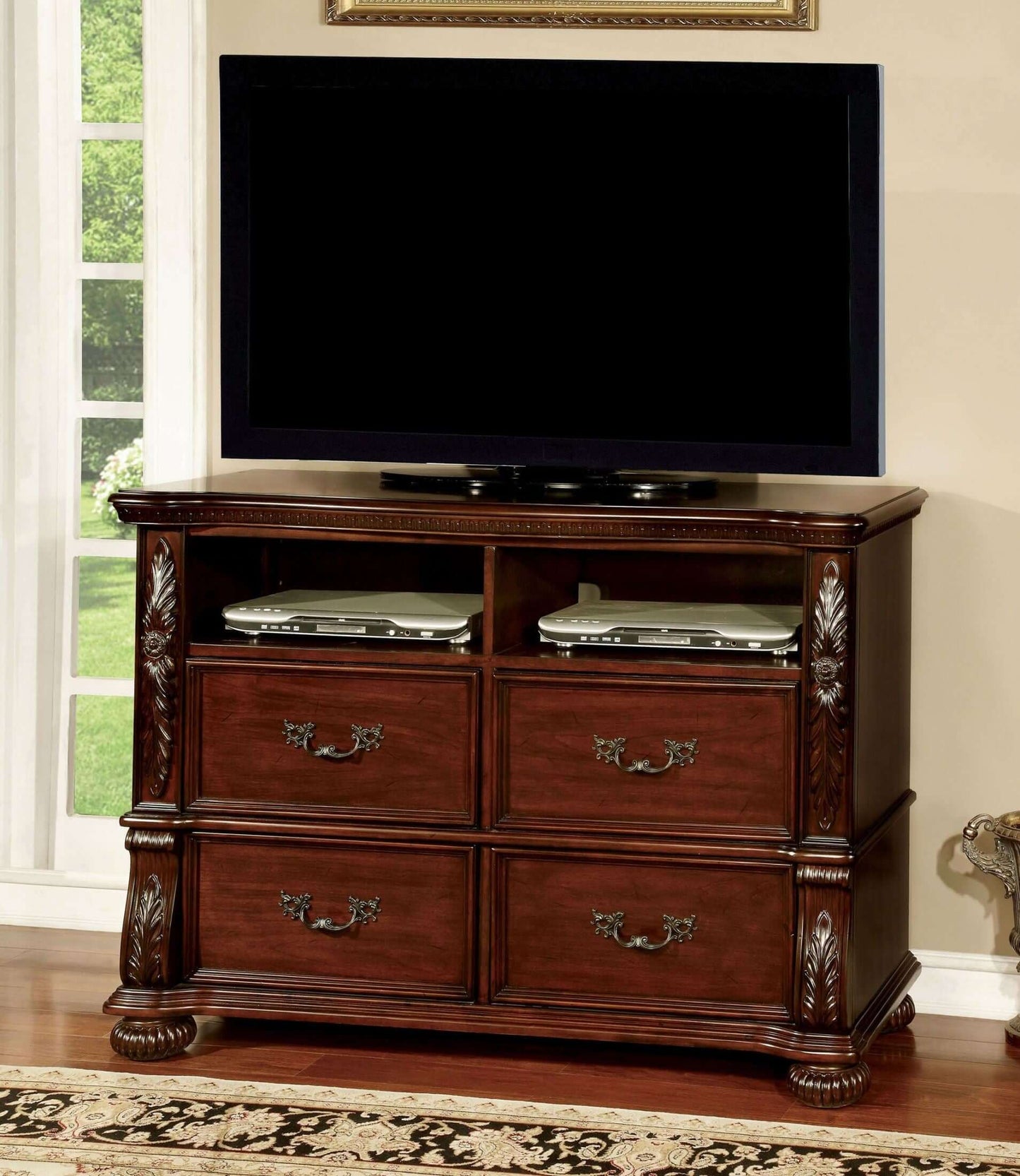Flandreau Brown Panel Bedroom Set