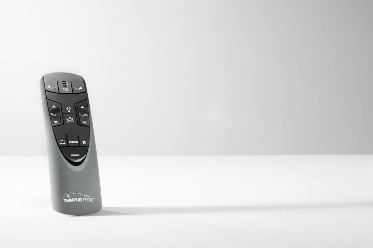 TEMPUR-Pedic remote control for adjusting the TEMPUR-Ergo Smart Base features and settings.
