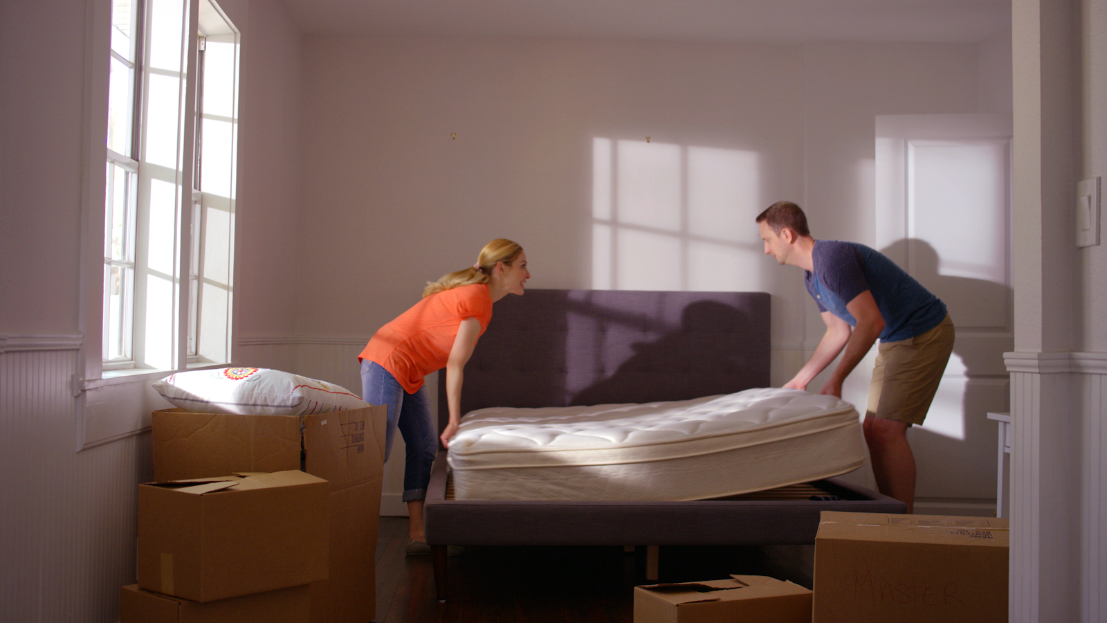 Guide to Moving a Mattress: 8 Easy Steps