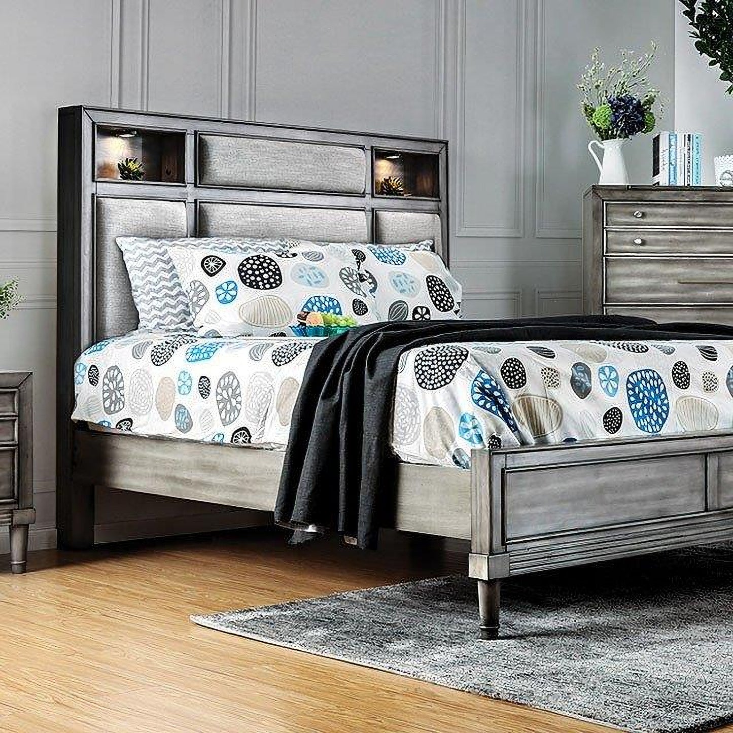 Daphne Gray CalKing Upholstered Platform Bed