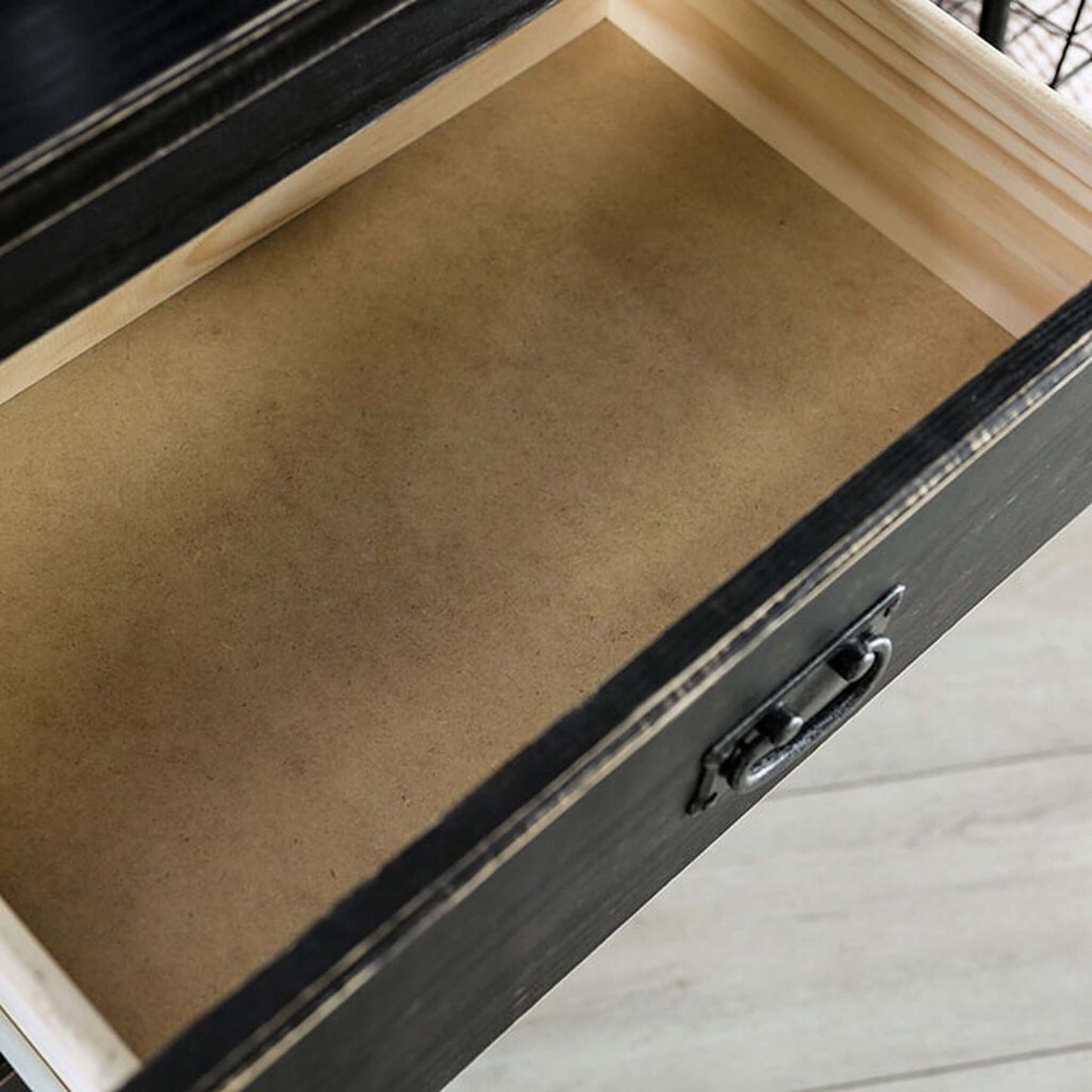 Ampelios Night Stand In Black