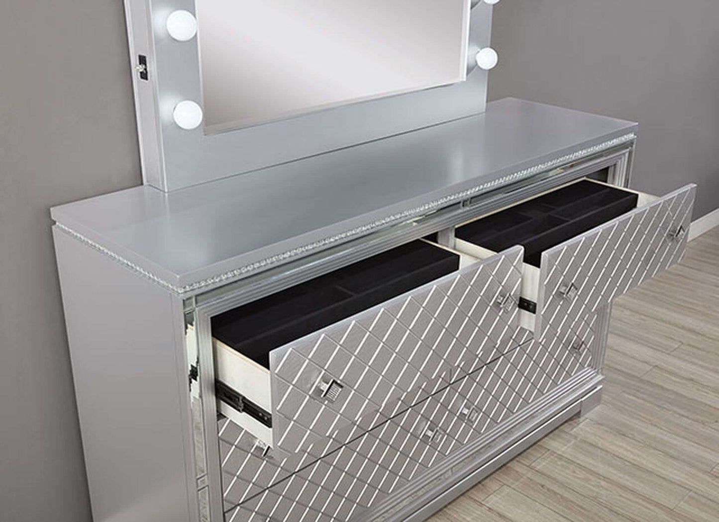 Belleterre Silver Panel Bedroom Set