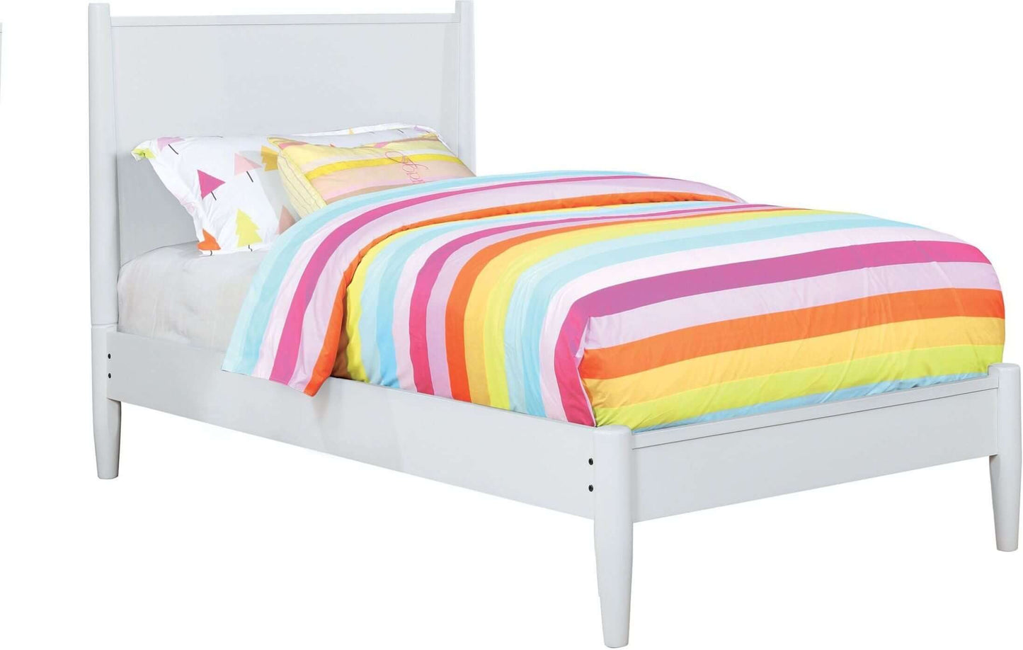 Lennart Full Bed In Oak