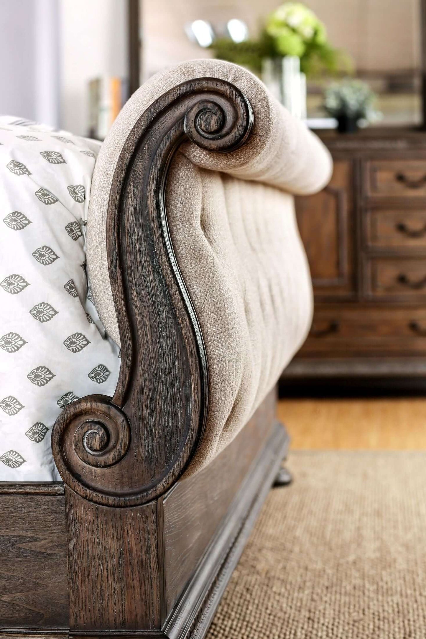 Lysandra Rustic Natural Tone Queen Sleigh Bed