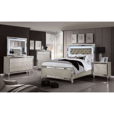 Manar Chest In Silver