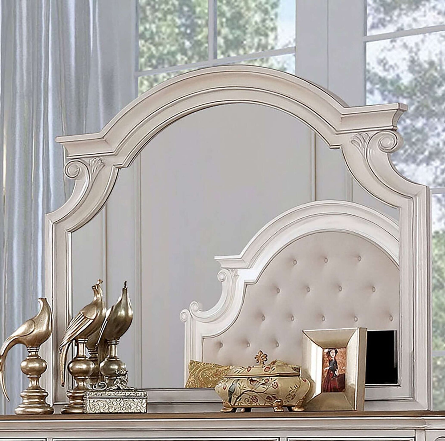 Pembroke Mirror In White Wash