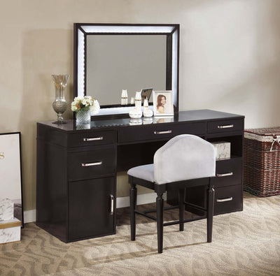 Vickie Vanity Set In White